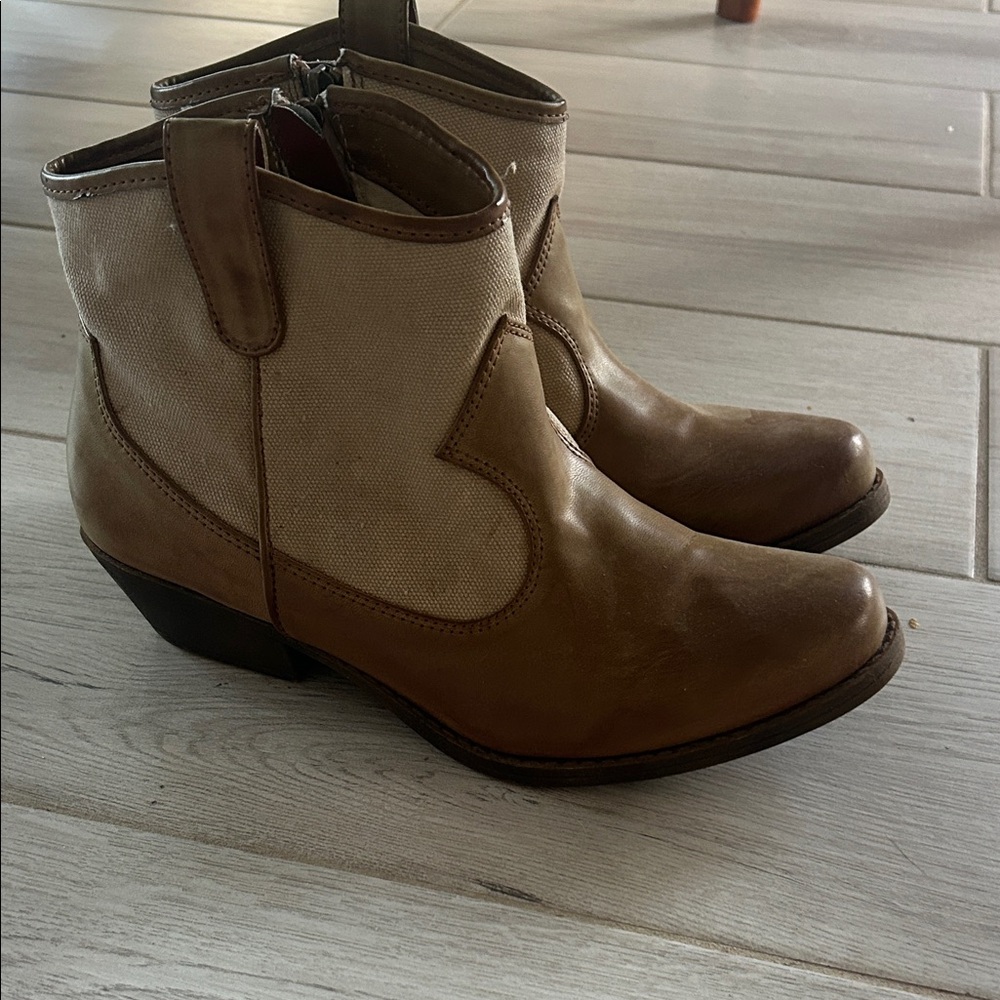 Dirty Laundry Two-Tone Ankle Boots